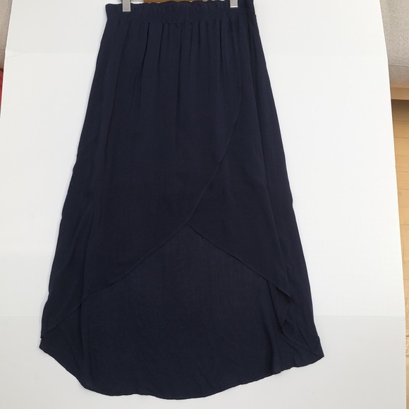 Splendid Skirt - high/low design. elastic waist. navy M - Picture 4 of 7